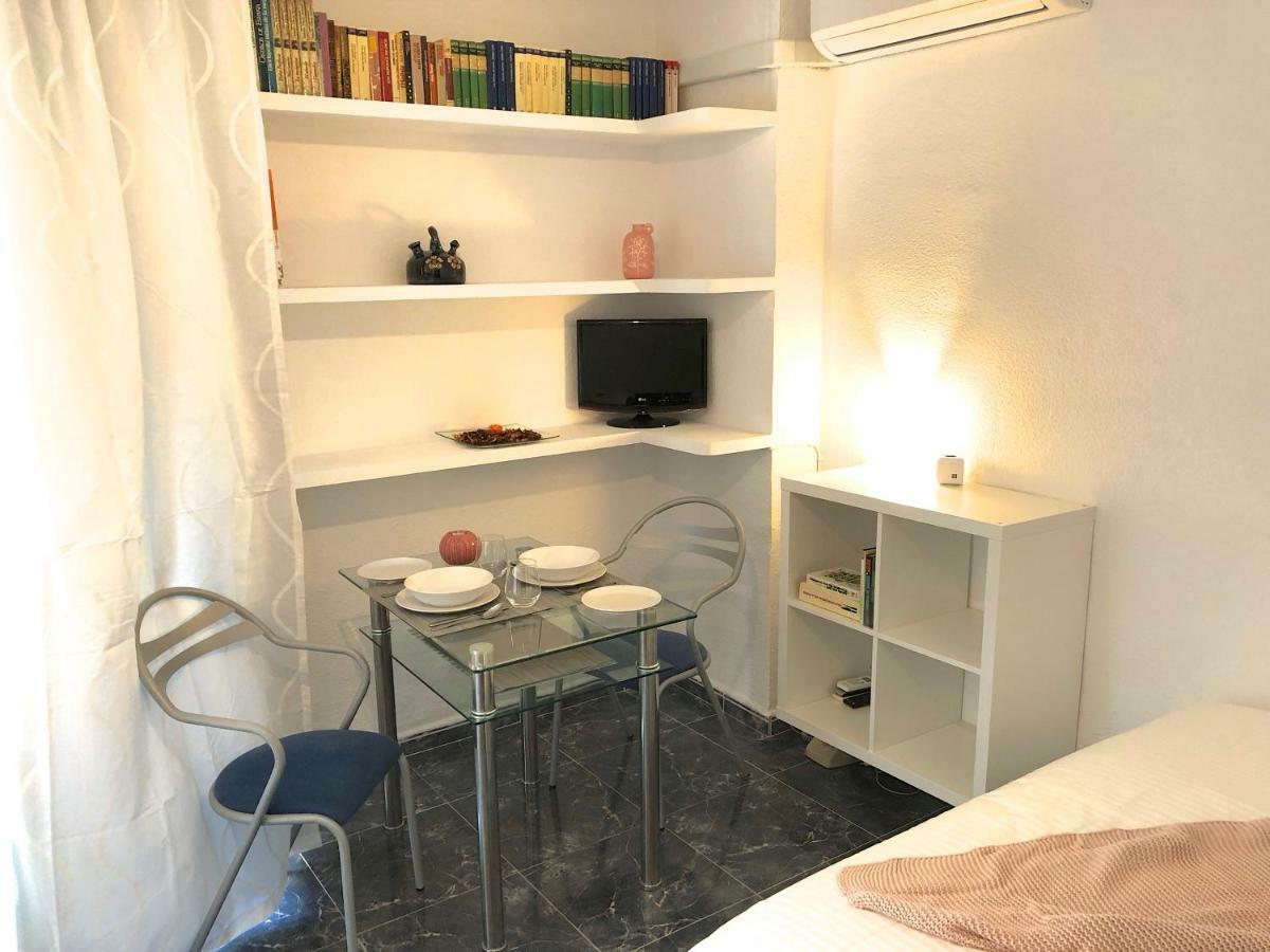 Sea View Apartment ベナルマデナ エクステリア 写真