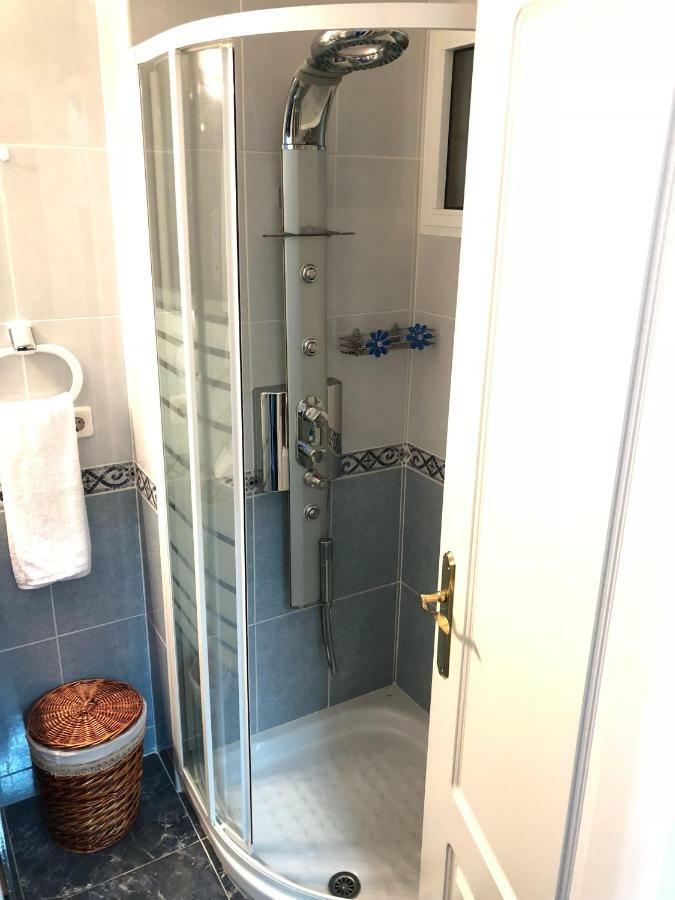 Sea View Apartment ベナルマデナ エクステリア 写真